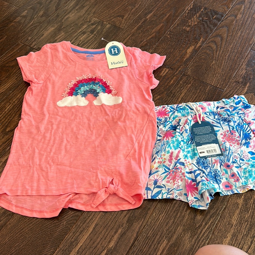 Hatley, NWT, matching short set, size 10